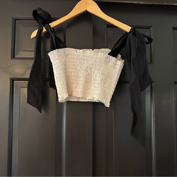 ZARA Ruched Cream Elastic Crop Top Size M(h8 - Picture 3 of 9